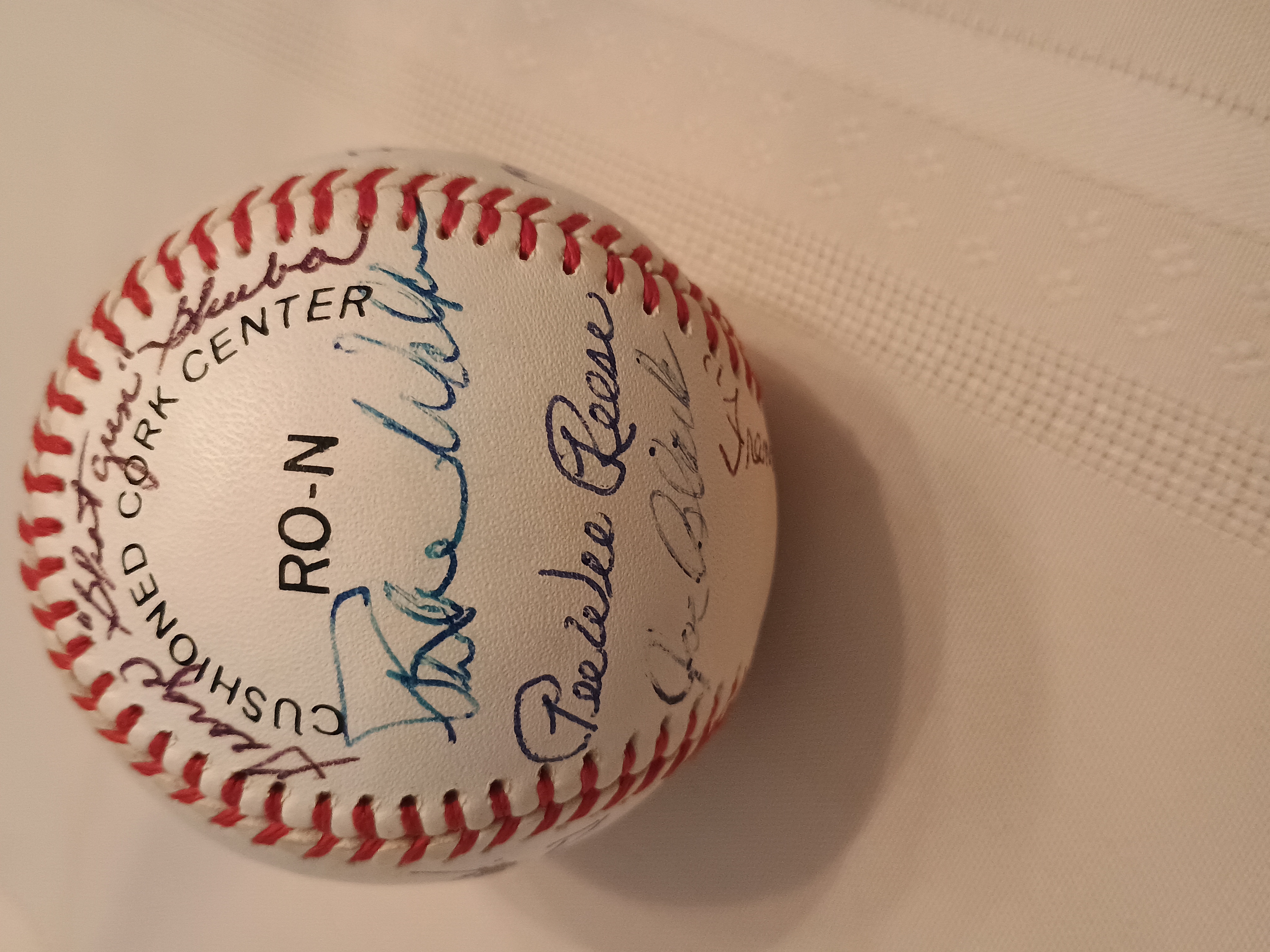 Brooklyn Dodgers (10 signatures)